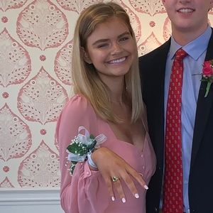 Meet your Posher, Catie